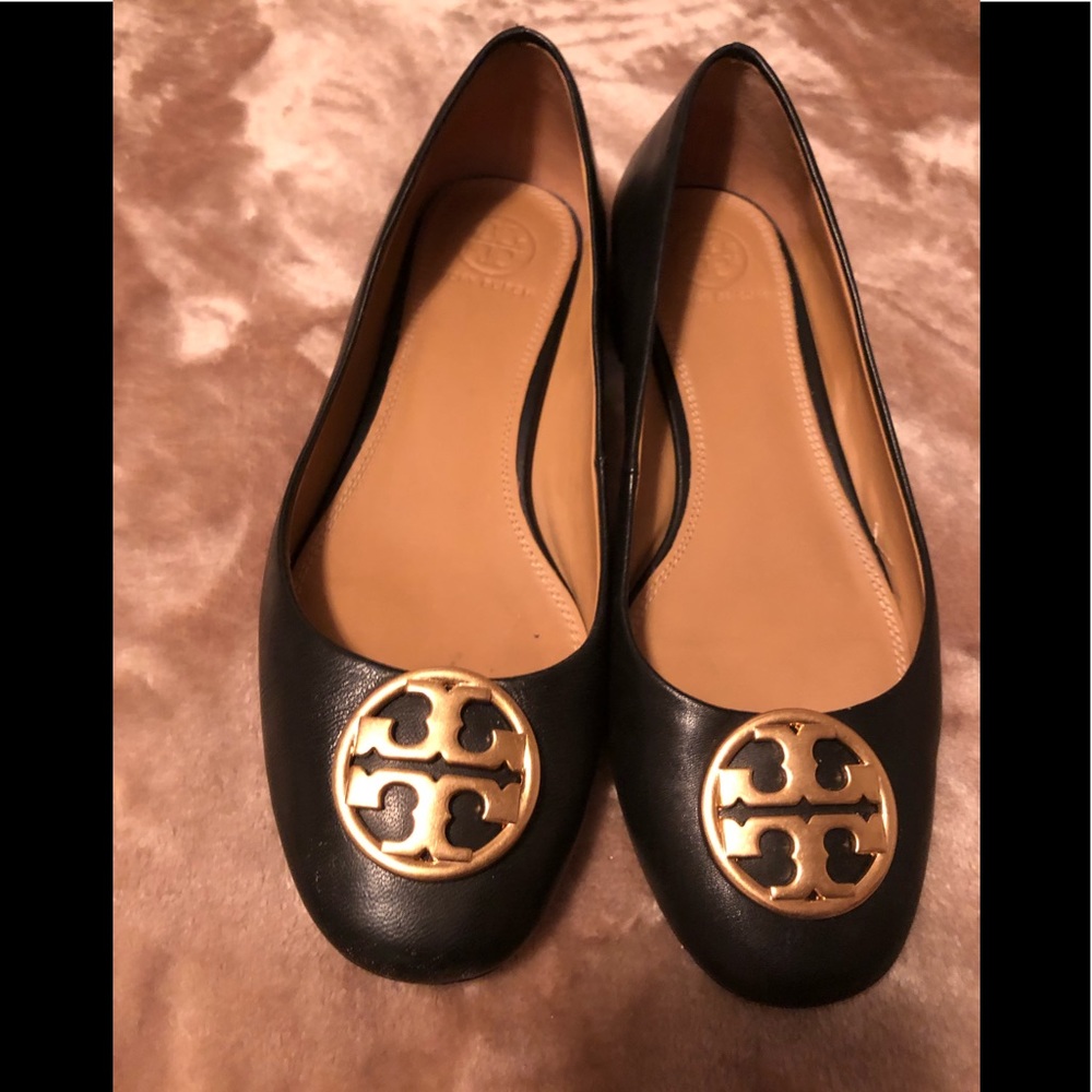 TORY BURCH SMALL HEEL FLATS